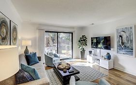 Island House 147